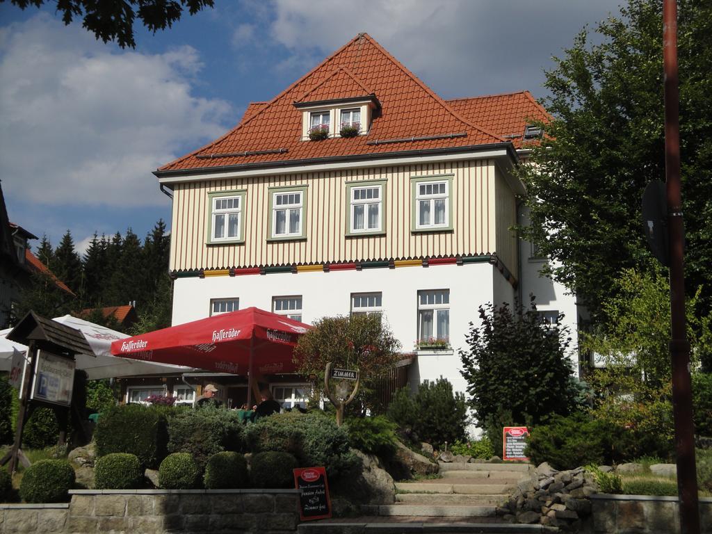 Gasthaus Brockenhexe Mit Restaurant & Cafe 施尔奇 外观 照片