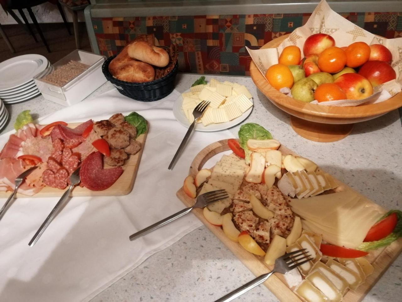 Gasthaus Brockenhexe Mit Restaurant & Cafe 施尔奇 外观 照片